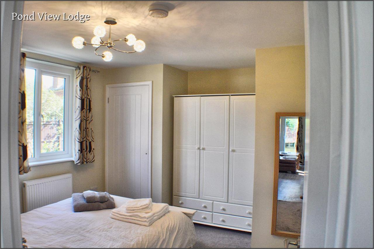 Woodies Peasmarsh エクステリア 写真