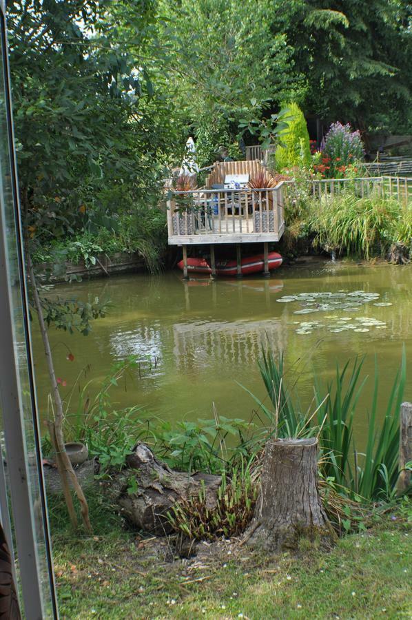 Woodies Peasmarsh エクステリア 写真